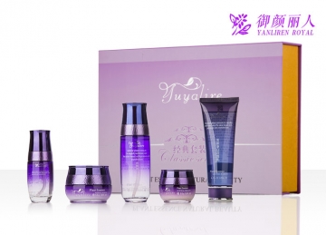 活膚凈白紫色經典套裝