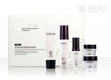 花萃瑩潤雪膚靚顏套裝